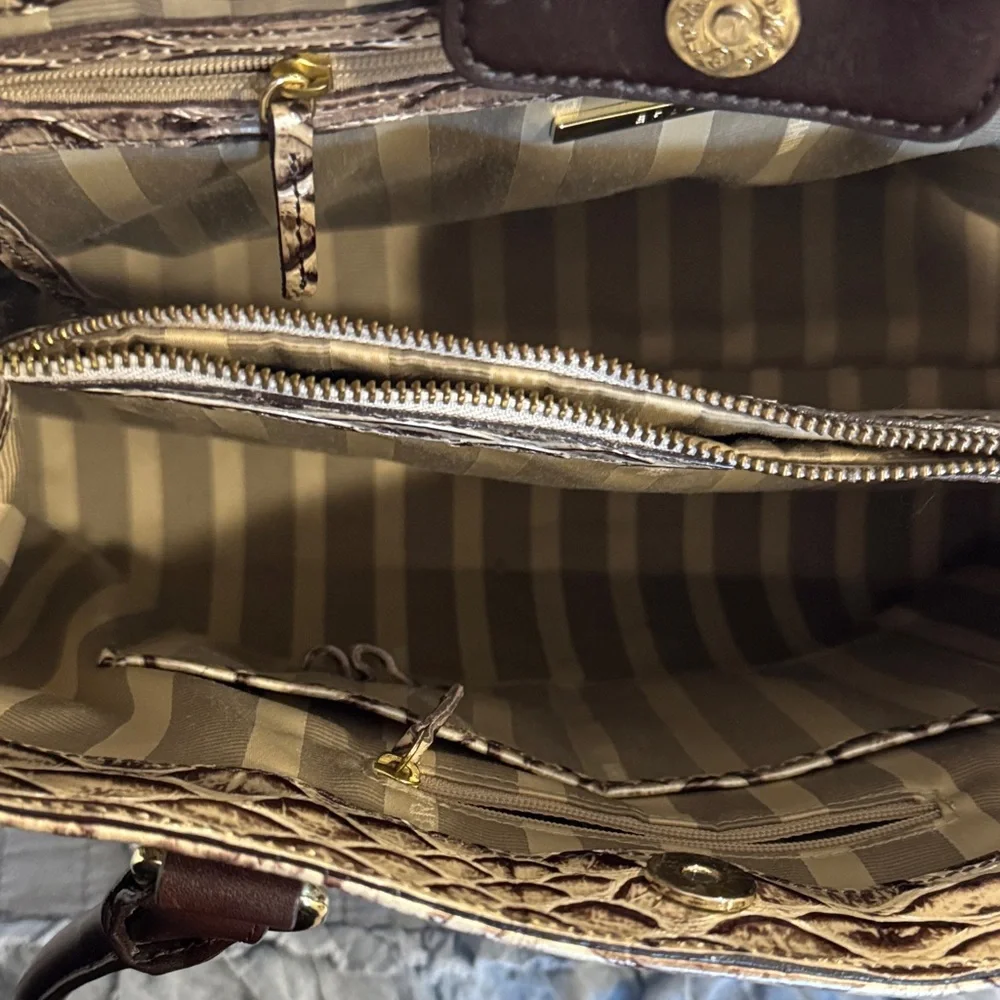 Elegant Brahmin handbag - Picture 4 of 9